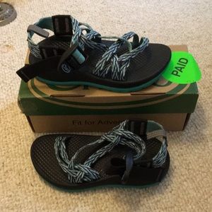 BNIB Girls Chaco EcoTread ZX/1